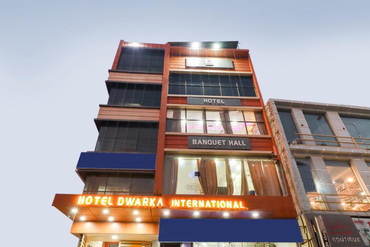 Capital O 70631 Hotel Dwarka International Darbhanga Екстер'єр фото